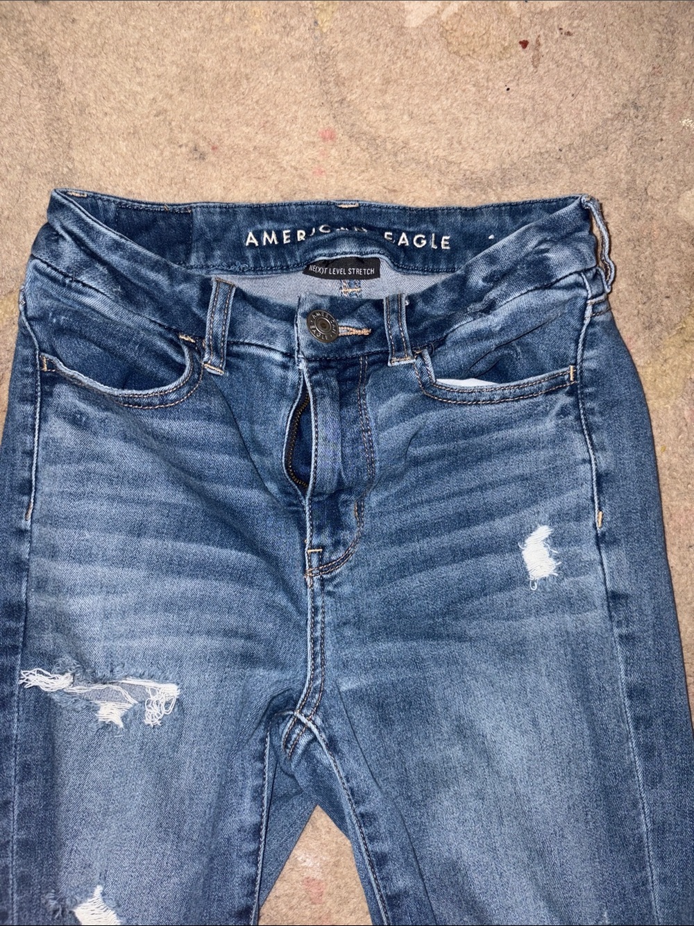 American Eagle Outfitters Women's Dark Blue Distressed Skinny Jeans